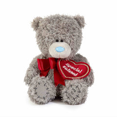 Miś Special friend z kokardą i zawieszką w kształcie serca 11cm