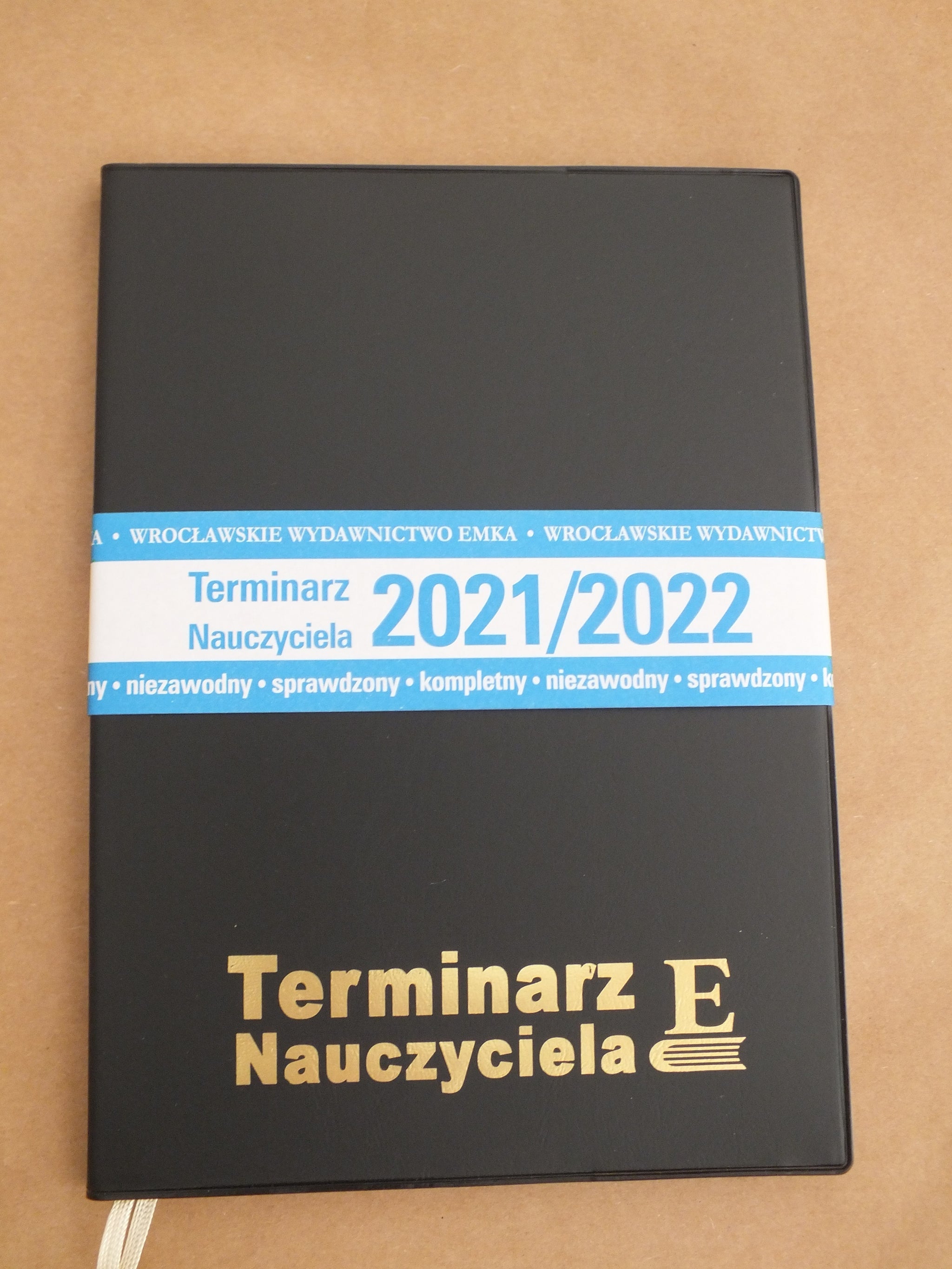 Terminarz Nauczyciela 2021/2022 Emka broszura czarny